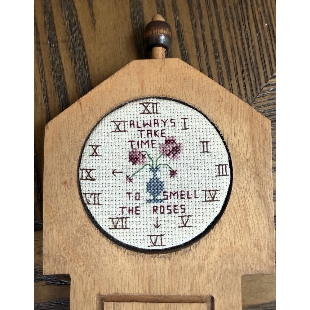 Vintage Cross Stitch Grandfather Clock Wall Plaque Roses Primitive Folk Art - Picture 3 of 4